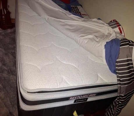 SINGLE RESTONIC DETROIT BED - R1700 (C BENONI)