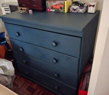 BLUE 4 DRAWER CHEST OF DRAWERS - R400 (C BENONI)