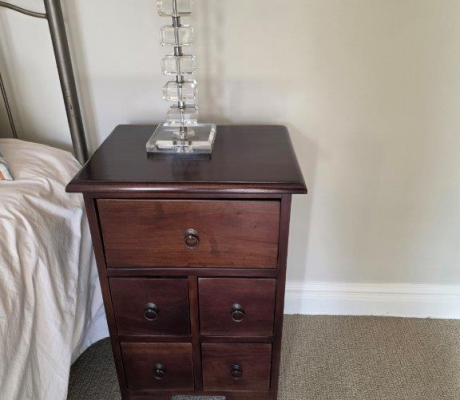 (LF23) Set of 2 Mahogany wood side tables