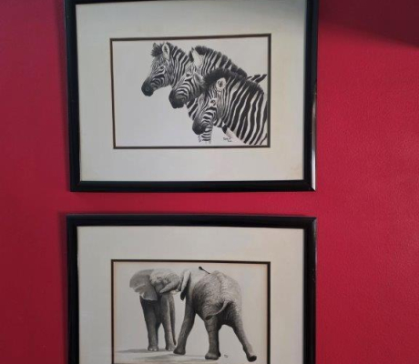 (LF41) set of 2 Black framed original ink animal pictures - OFFERS