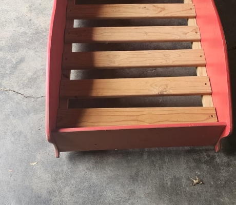 KIDS CAR BED - R500 (C BENONI)