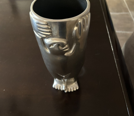 (LF53) Carole Boyes candle holder