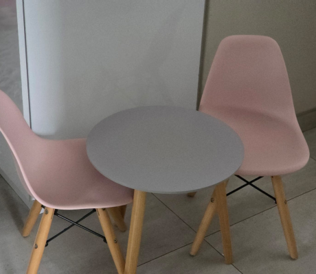 2 X TODDLER PINK CHAIRS