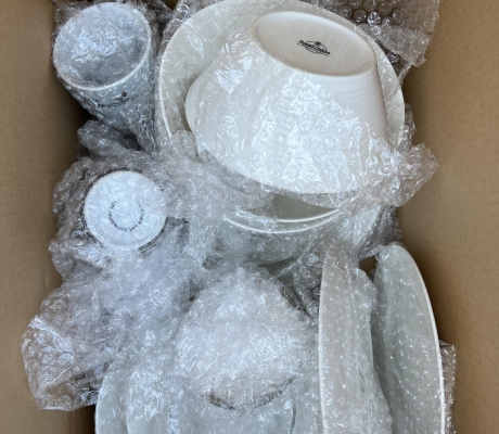 No:  17  (KP-STORE) -RUSSELL HOBBS DINNER SET  - R600