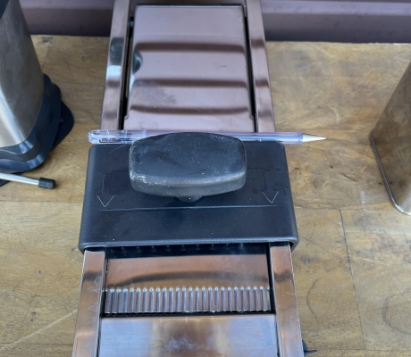 No:  30  (KP-STORE) -VEGIE SLICER  - R80