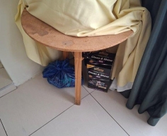 ROUND TABLE - R40 (C BENONI)