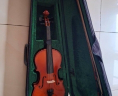 VIOLIN - OFFERS (C BENONI)