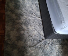 GREY SHAGGY THIN RUG - R200 (C BENONI)
