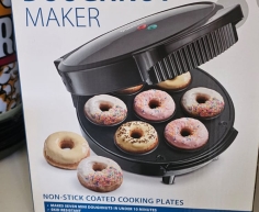 SAFEWAY DOUGHNUT MAKER - R100 (C BENONI)