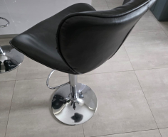 3 X BAR STOOLS